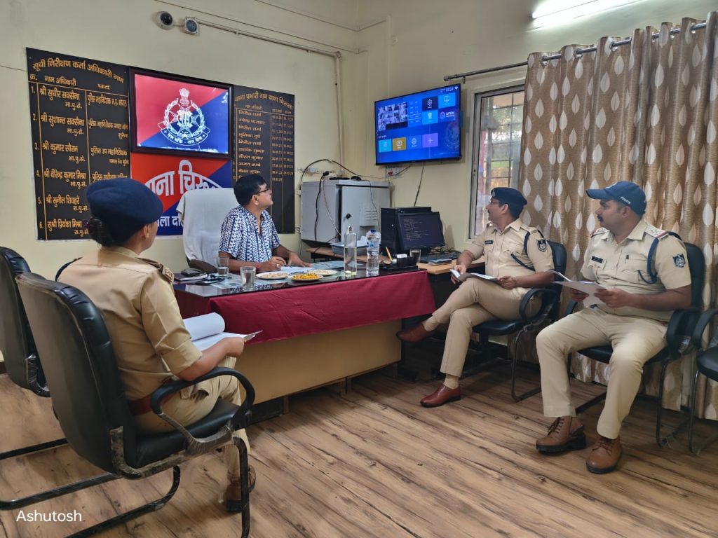 थाना चिरूला,औचक निरीक्षण, Datia Police