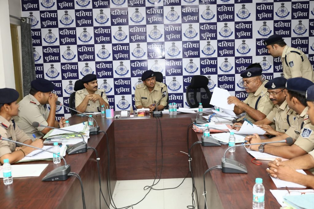 SP Datia, IPS Mayur Khandelwal, Datia Police